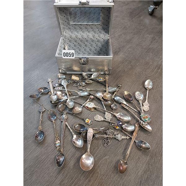 Collection of Souvenir Spoons with Metal Case (6 Teaspoons Bateman Jewellers)