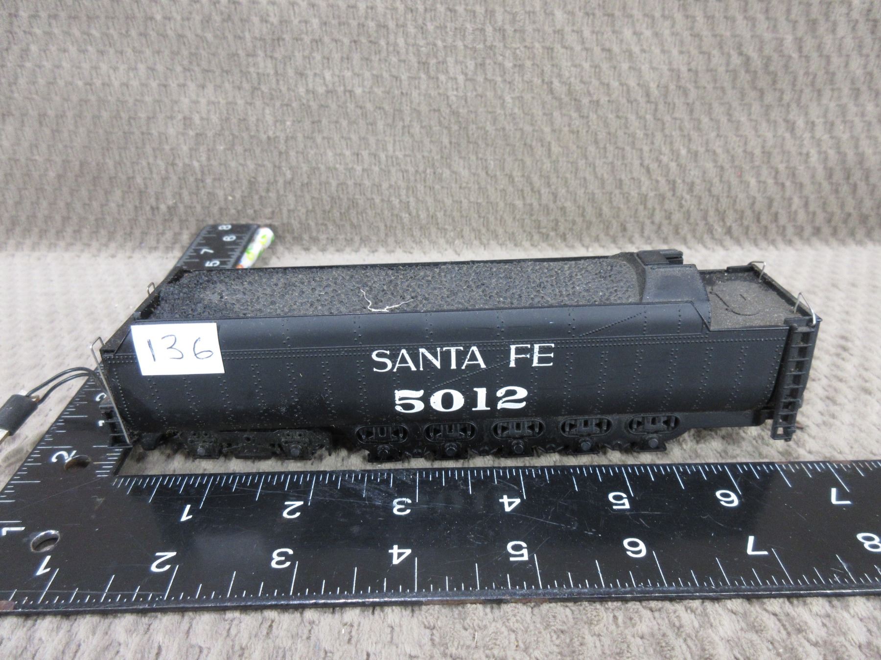 Coal Car Tender 5012 - Santa Fe - HO Scale