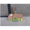 Image 1 : Heljan Dairy Plant - HO Scale