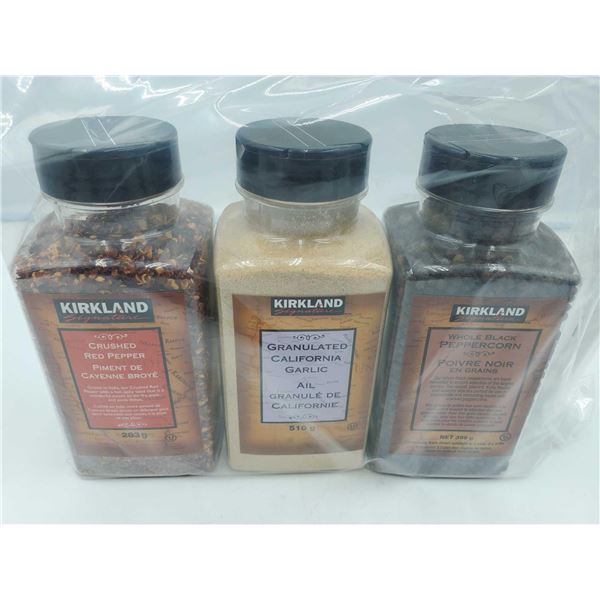 Kirkland Crushed Red Pepper (283g) Granulated California Garlic (510g) Whole Black Peppercorn (399g)