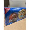 Image 2 : M&M Minis prepackaged cookies box of 10 pouches Vanilla