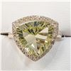 Image 1 : 10K Yellow Gold Lemon Quatz(4ct) Diamonds(0.27Ct,I1-I3,G-I) 27 Side Diamonds Ring (~Size 6.75) (~wei