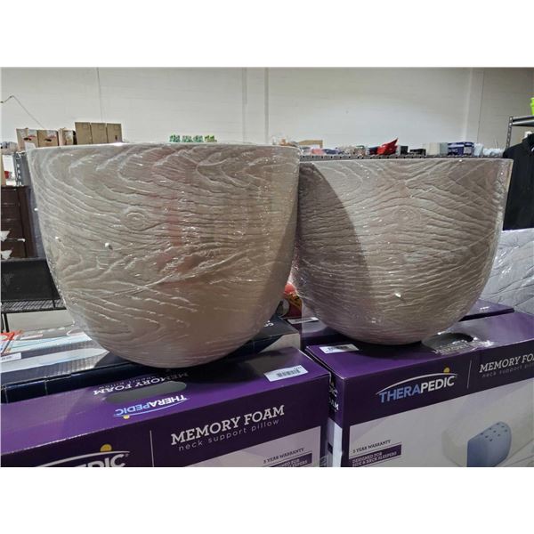*NEW* Lot of 2 Southern Patio Large Resin Planters 12Tx16W