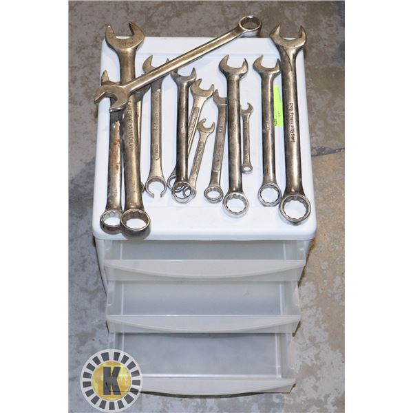 SET OF WRENCHES INCLUDES STORAGE BIN