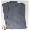 Image 1 : 3 PACK MENS GREY V NECK TEE SIZE 3XL