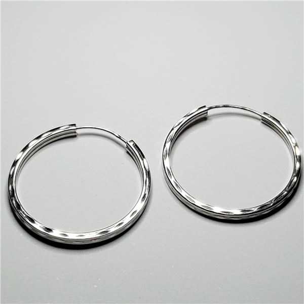 SILVER HOOP EARRINGS