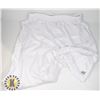 Image 1 : MENS WHITE SPORTS SHORTS SIZE XL