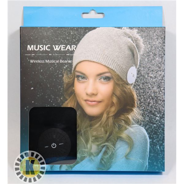 NEW BLUETOOTH WIRELESS MUSICAL BEANIE (BLACK)