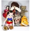 Image 1 : BOX OF COLLECTIBLE STUFFED ANIMALS INCLUDING