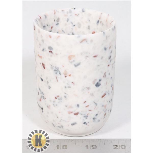 CERAMIC TOOTHBRUSH HOLDER