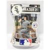 Image 1 : NBA FRAZIER 21 CHICAGO COLLECTIBLE FIGURE