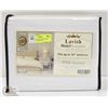 Image 1 : NEW HOTEL LUXURY KING SIZE SHEET SET MSRP $79.99