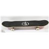 Image 2 : BELEEV 31" 7 LAYER CDN MAPLE SKATEBOARD
