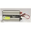 Image 1 : 300 WATT MOBILE POWER INVERTER