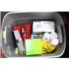 Image 1 : TOTE OF ASSORTED CLEANING ITEMS