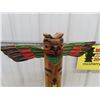 Image 2 : 25" Carved Totem Pole & Totem Pole Book