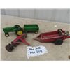 Image 1 : John Deere Tractor + Wagon Ertl, Old Massey Harris Manure Spreader & Disc