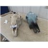 Image 4 : 2 Horse Skulls
