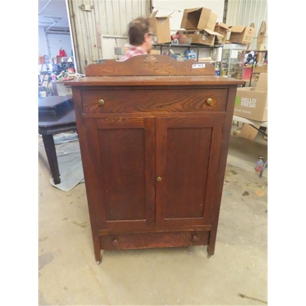 Dresser 50" x 36" x 19.5"