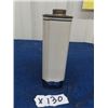 Image 2 : Mobiloil Outboard Motor Oil Can