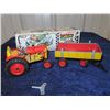 Image 5 : Kovap Fetor Traktor & Trailer Wind Up with Box 13" L x 3.5" H x 3.5"W