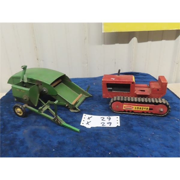 John Deere Metal Pull Type Combine & Tonka Crawler
