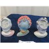 Image 3 : 3 Head Vases 5.5" Tall