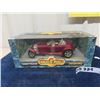 Image 1 : American Muscle 1/18 Scale Die Cast Plymouth Prowler