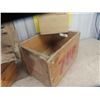 Image 2 : 4 Wooden Crates 1) is 7Up