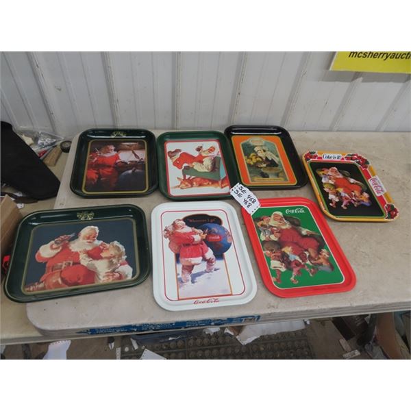 7 Modern Christmas Coca-Cola Trays