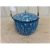 Image 2 : Graniteware Enamel Pot with Lid & Handle  8" Tall 10" Across