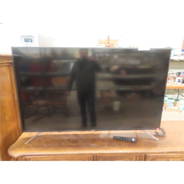 Hisense 55" Flat Screen TV with Remote