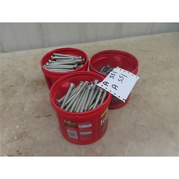 200 Plated 3/8" x 4" Lag Bolts & 100 plated 3/8" x  3" Lag Bolts