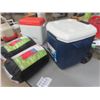 Image 2 : 2 Camping Coolers & 2 Sleeping Bags