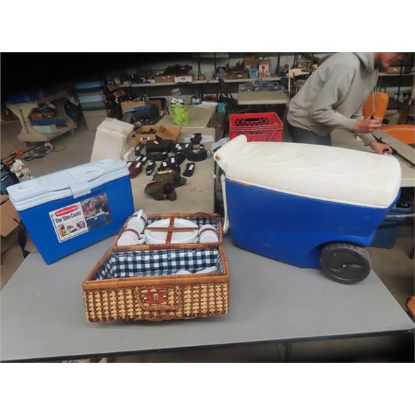 Picnic Basket & 2 Coolers