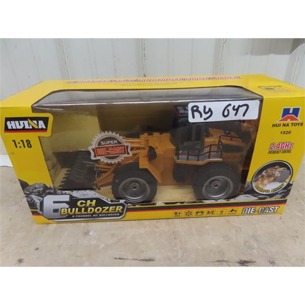 New in Box Hulna Die Cast 1/18 Scale Remote  Control Bulldozer