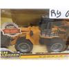 Image 2 : New in Box Hulna Die Cast 1/18 Scale Remote  Control Bulldozer