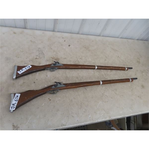 2 Wooden Practise/Toy Guns