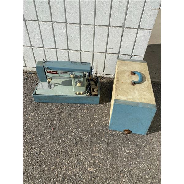 Hudson's Bay company Piedmont sewing machine