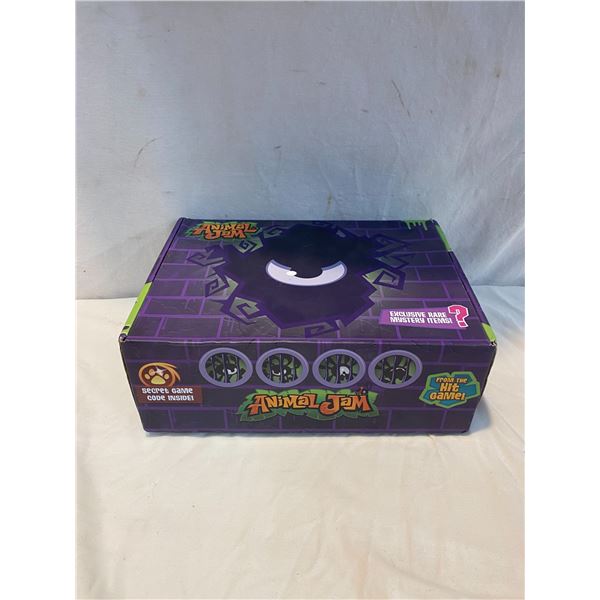 Animal jam box set