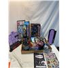 Image 1 : Monster High items