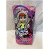 Image 1 : Cutie Pips doll