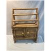 Image 1 : Wicker shelf