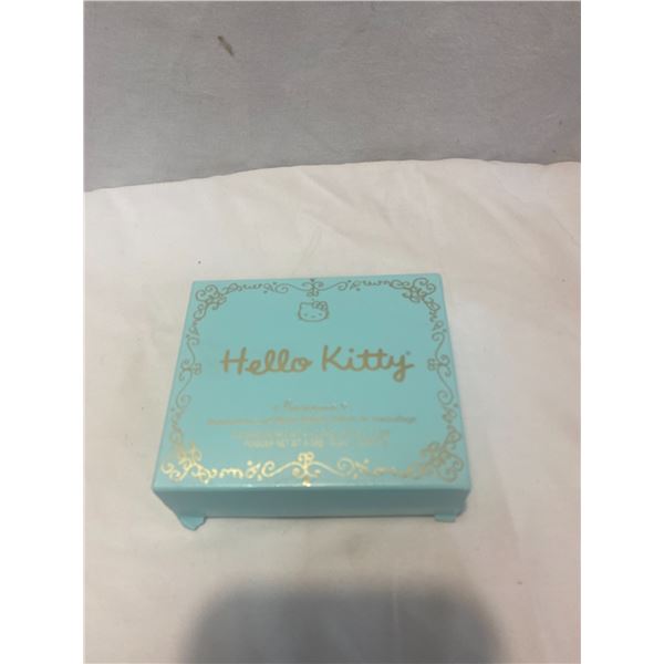 Hello Kitty eyeshadow and blush