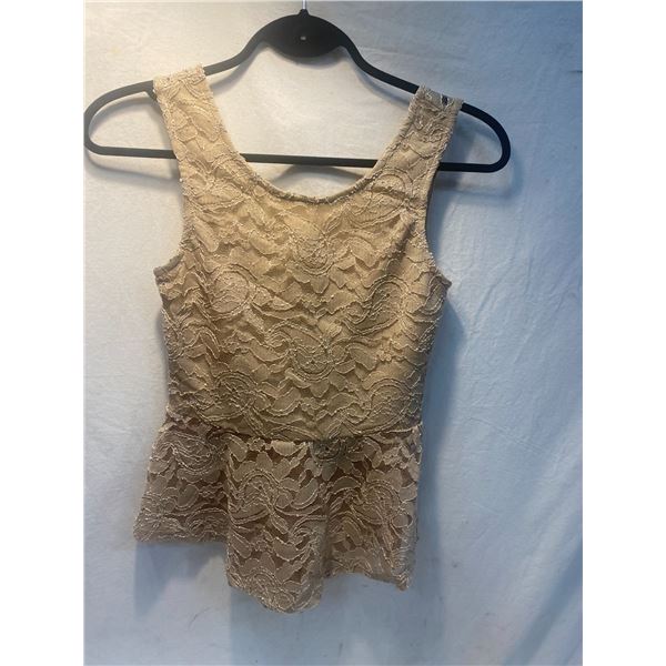Size small tank top NWT