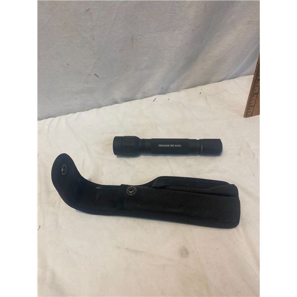 Flashlight and case needs batteries