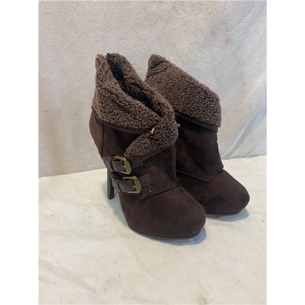 Size 7 boots