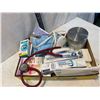 Image 1 : Health care related items