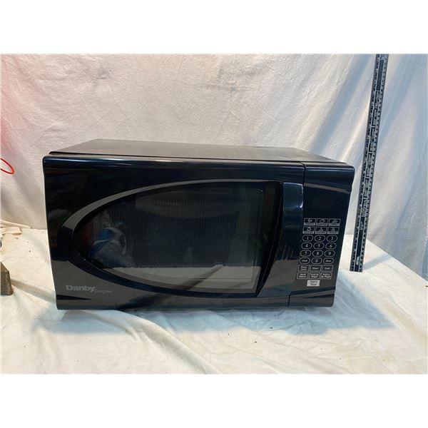 Danby microwave
