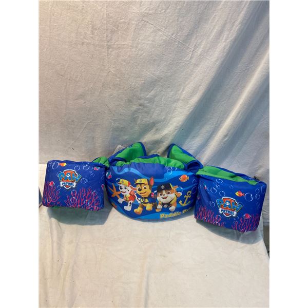 Paw patrol floatation item NWT 30-50 lbs